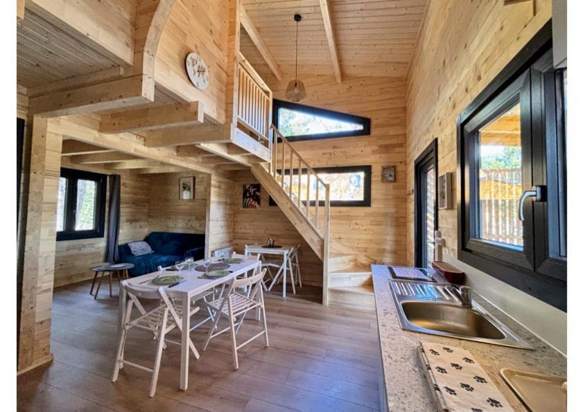 Hotel Parc Residentiel De Loisir : Le Loup Blanc Du Riou Barcelonnette Exterior foto